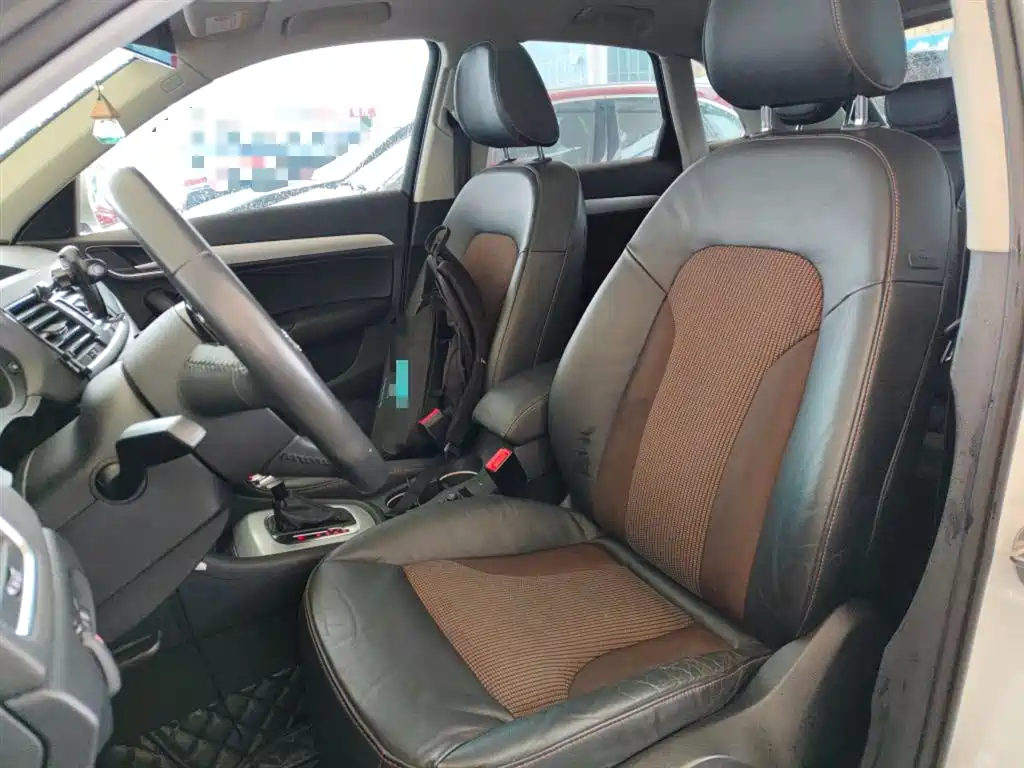 Audi Q3 2018 30th Anniversary Model 30 TFSI Fashion Model купить на сайте DeffCars