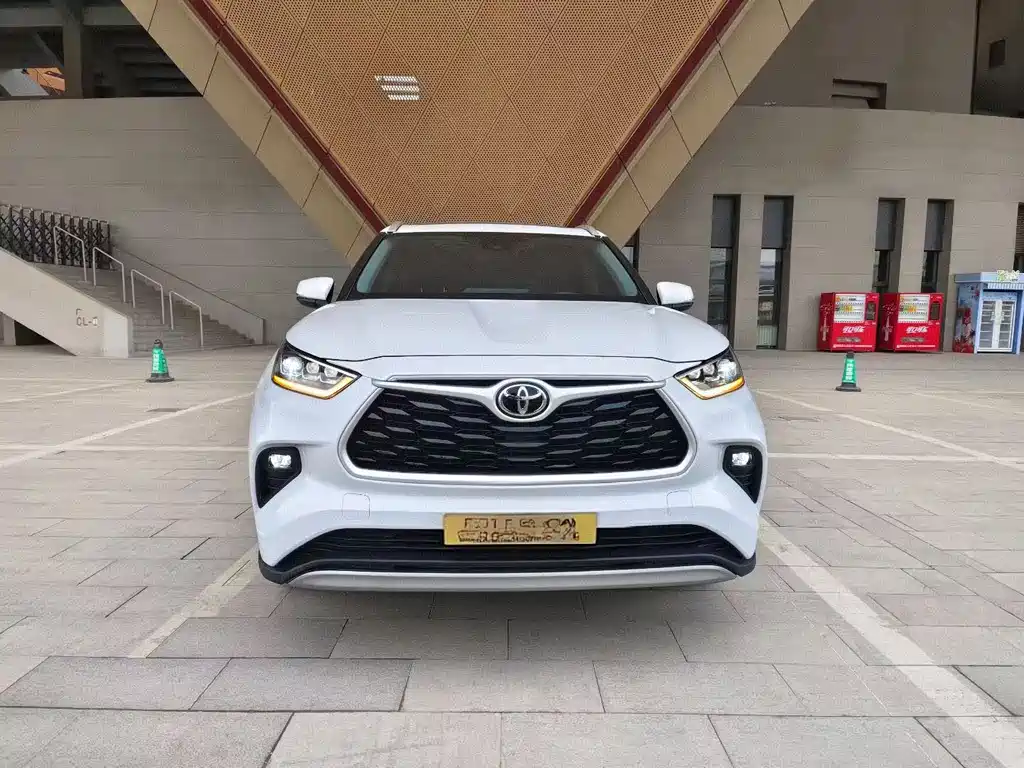 Highlander 2024 2.5L smart electric hybrid dual-engine four-wheel drive luxury version 7 seats купить на сайте DeffCars