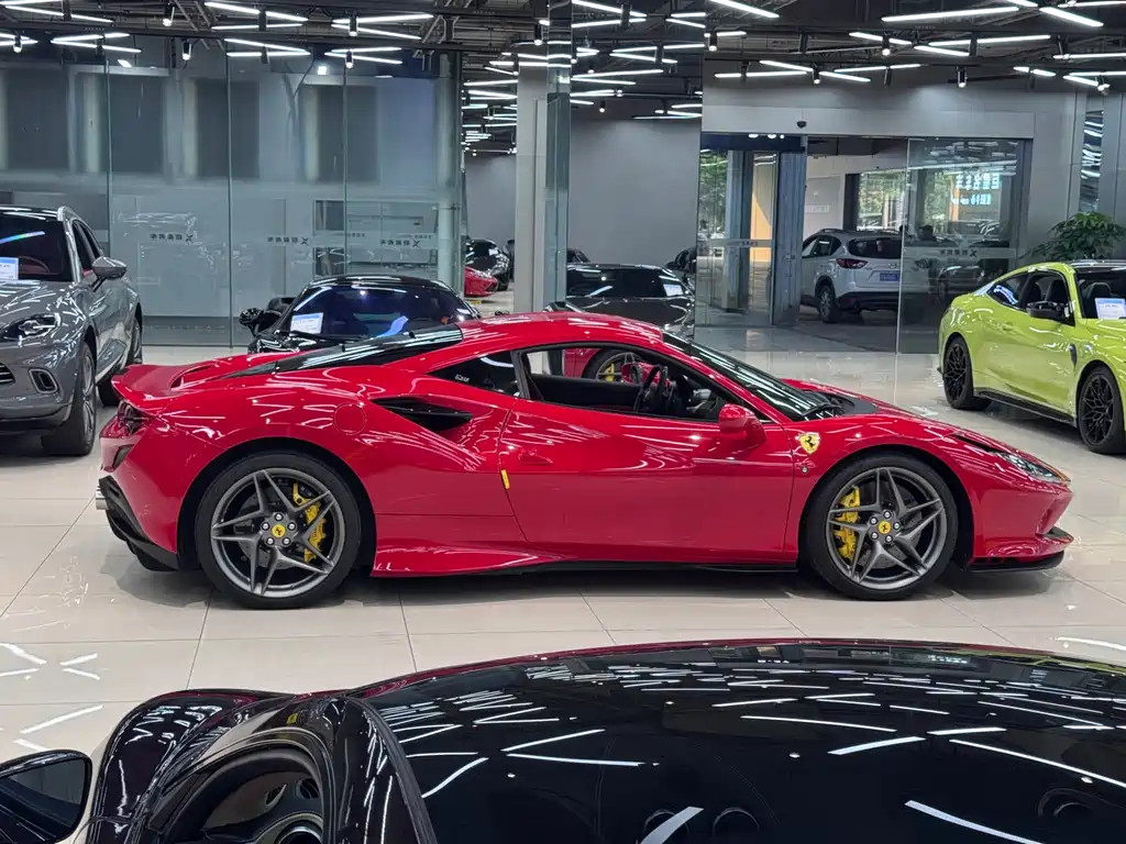 Ferrari F8 2019 Tributo 3.9T V8 купить на сайте DeffCars