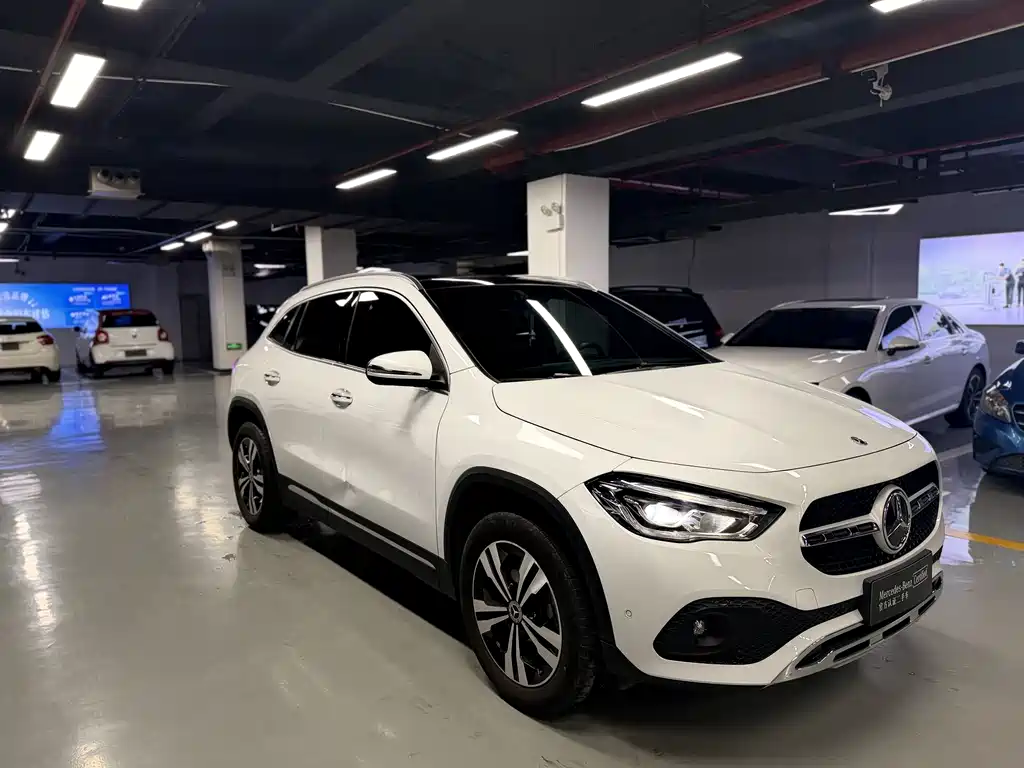 Mercedes-Benz GLA 2022 GLA 200 купить на сайте DeffCars