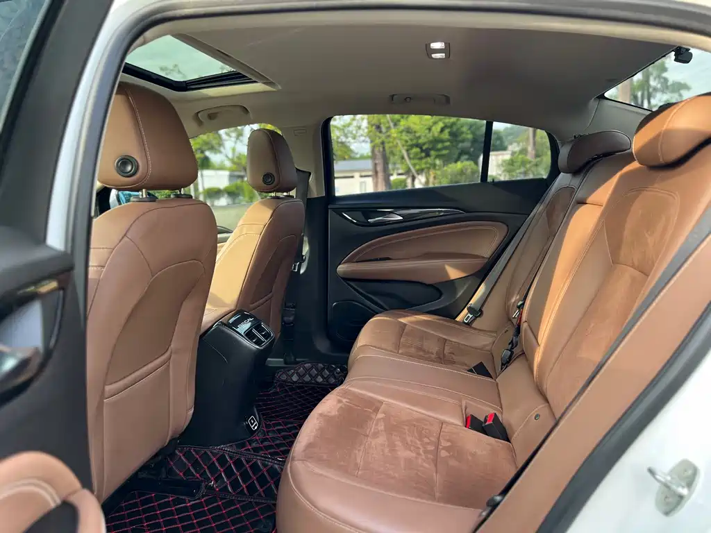 Regal 2019 20T Elite National VI купить на сайте DeffCars