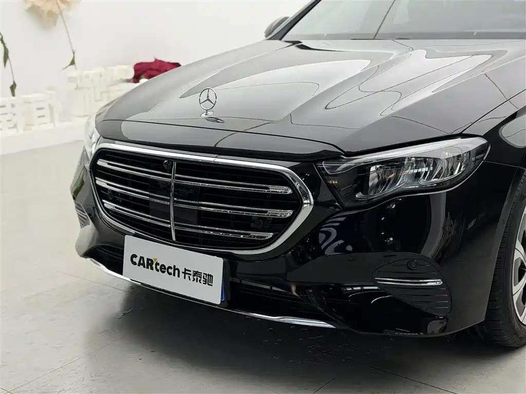Mercedes-Benz E-Class 2025 E 300 L Luxury Model купить на сайте DeffCars