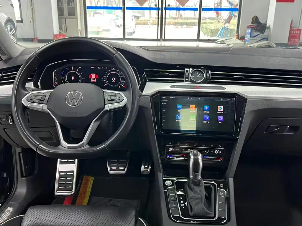 Magotan GTE plug-in hybrid 2022 GTE luxury model купить на сайте DeffCars