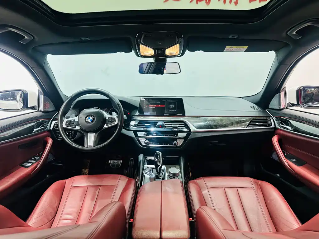 BMW 5 Series 2019 facelift 530Li leading M sports package купить на сайте DeffCars