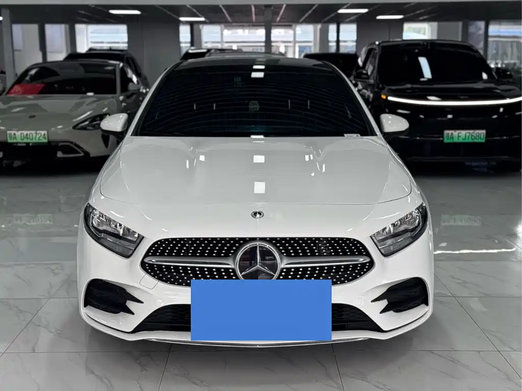 Mercedes-Benz A-Class 2021 A 180 L Sports Sedan купить на сайте DeffCars