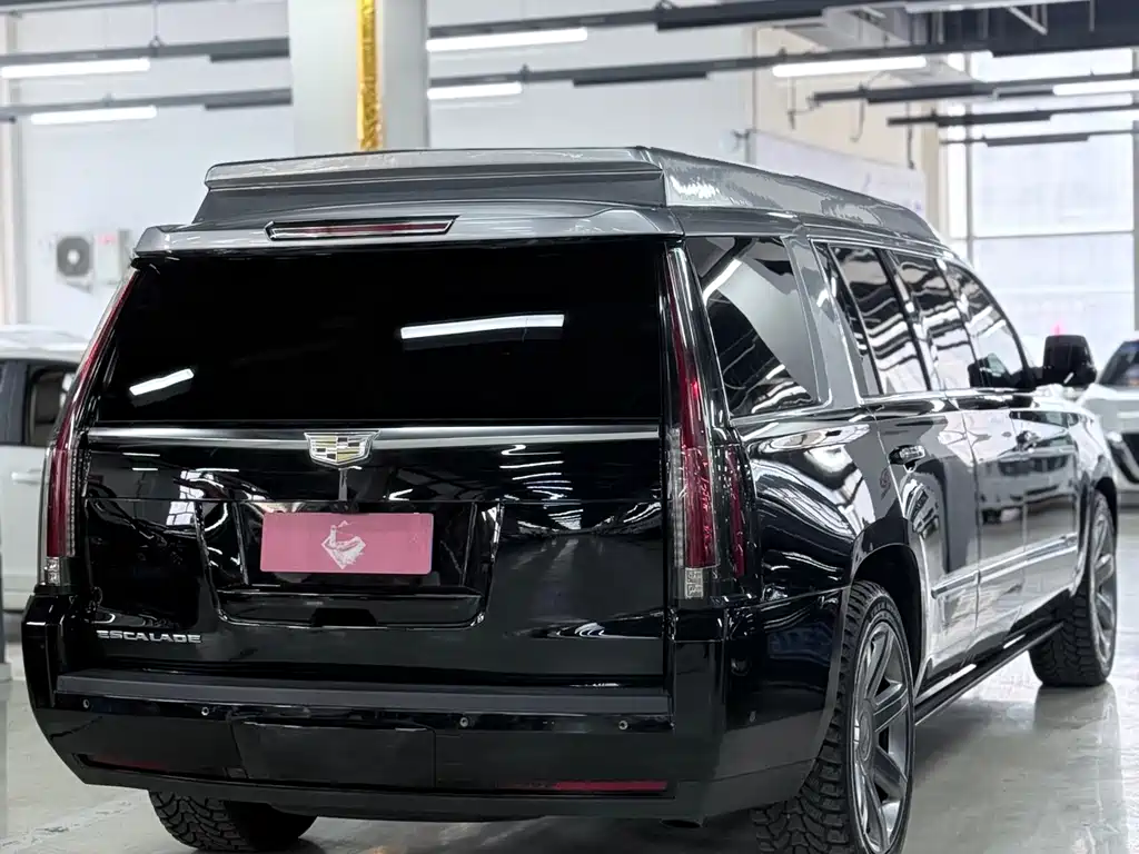 Escalade 2017 6.2L ESV Platinum Edition Extended Type купить на сайте DeffCars