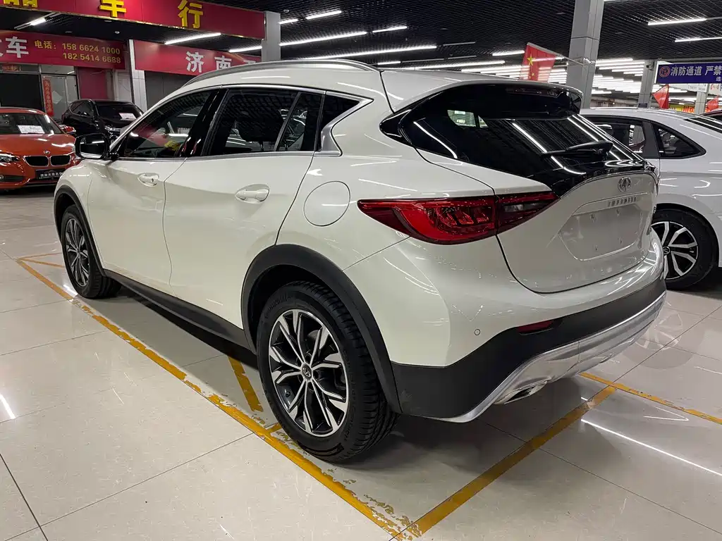 Infiniti QX30 2017 1.6T two-wheel drive sports version купить на сайте DeffCars