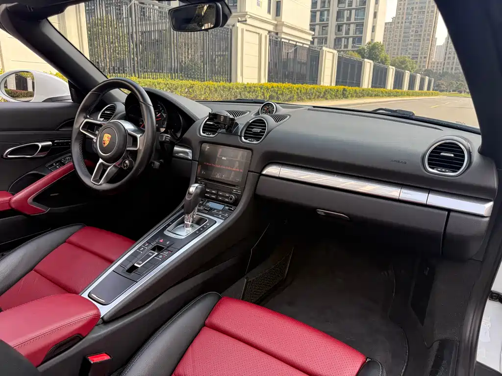 Porsche 718 2018 Boxster 2.0T купить на сайте DeffCars