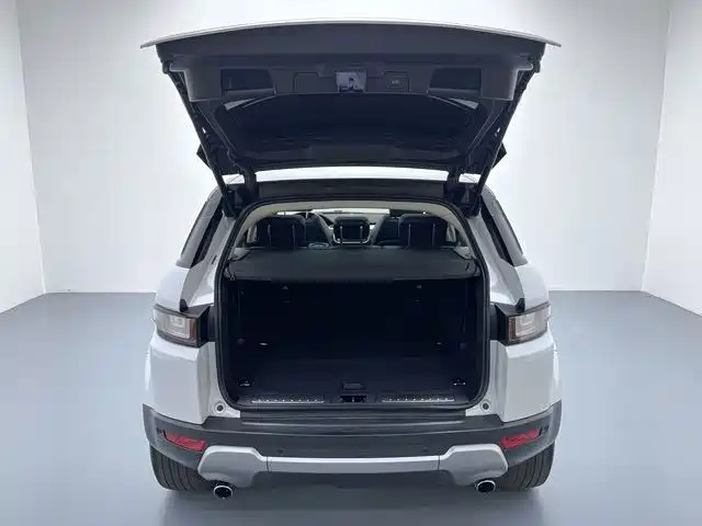 Range Rover Evoque 2017 2.0T SE PLUS Smart Edition купить на сайте DeffCars