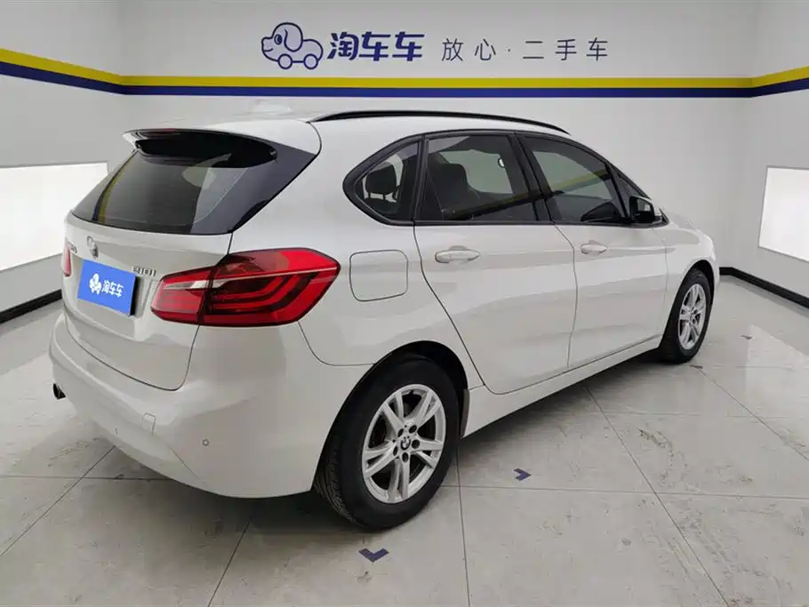 BMW 2 Series Touring 2016 218i Leading Model купить на сайте DeffCars