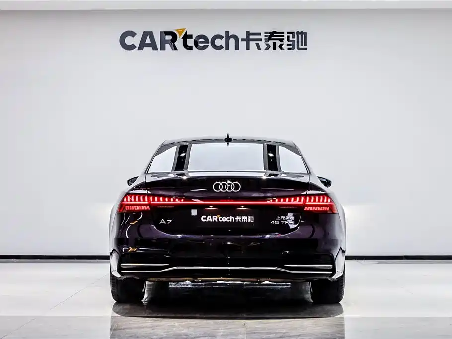 Audi A7L 2024 45TFSI S-line Dream Building Liquid Crystal Package купить на сайте DeffCars