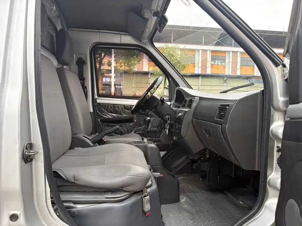 Wuling Rongguang light truck 2012 1.2L single row basic model LAQ купить на сайте DeffCars