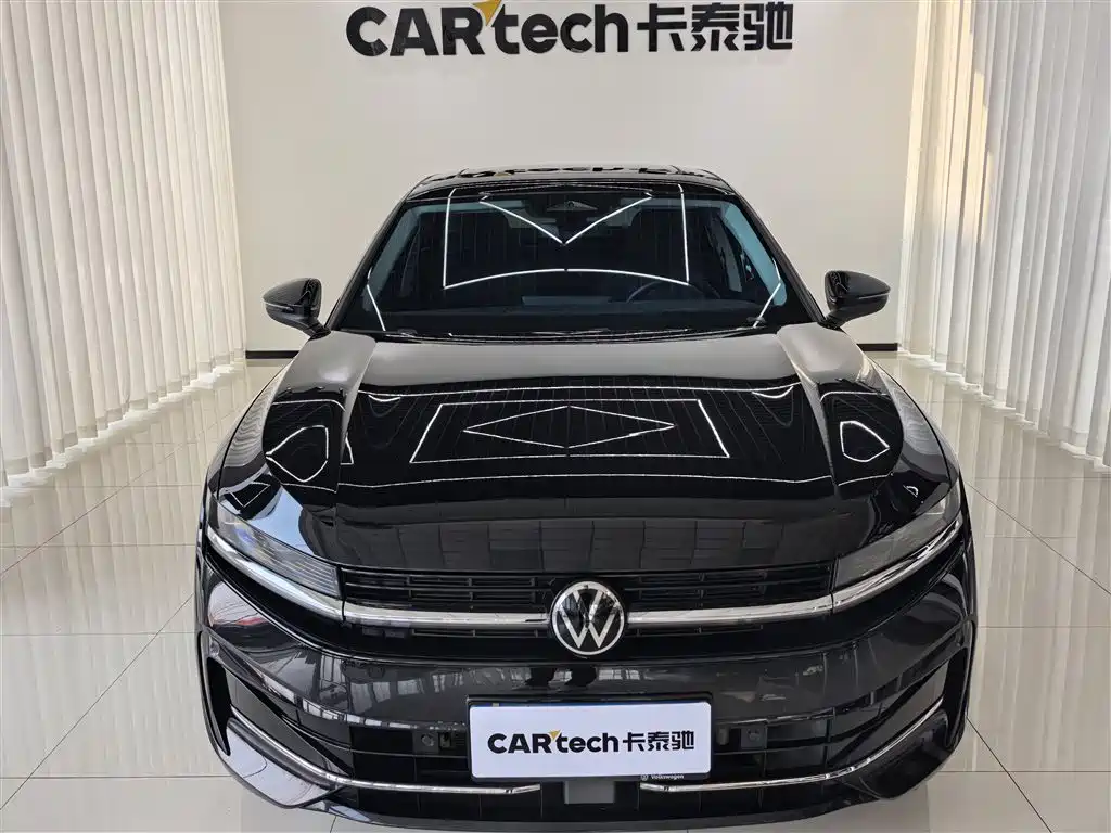Magotan 2024 300TSI DSG Exclusive Edition Conspicuous Package купить на сайте DeffCars