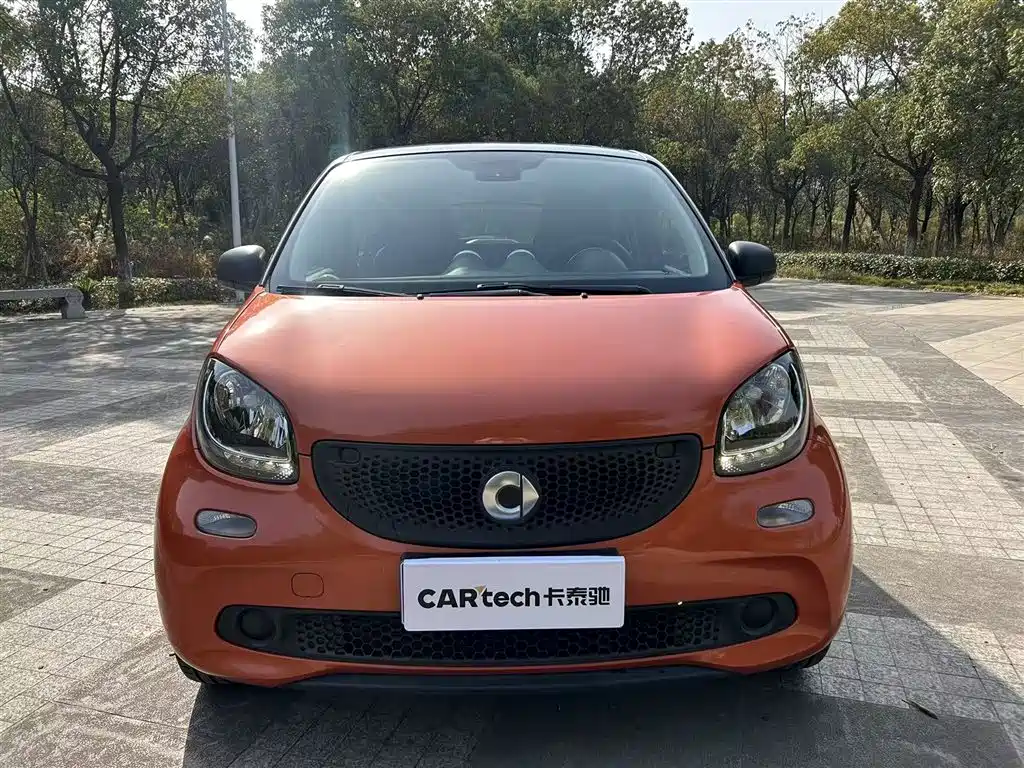 smart forfour 2016 1.0L 52kW smart version купить на сайте DeffCars