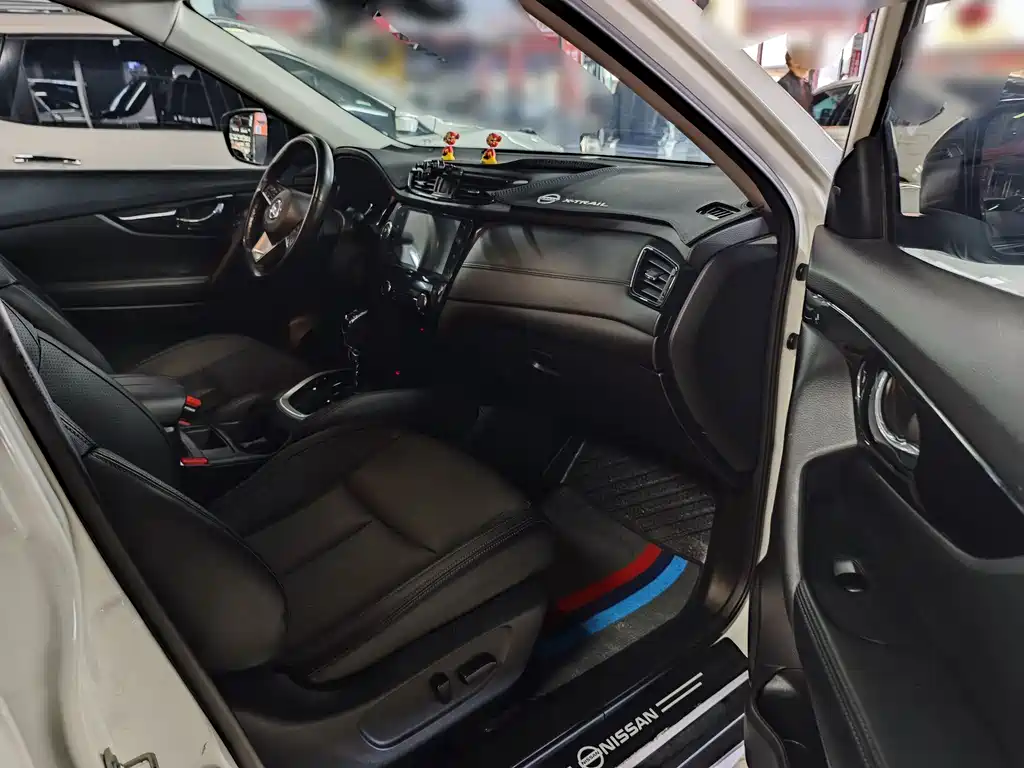 X-Trail 2022 2.0L 2WD Intelligent Link Premium Edition купить на сайте DeffCars