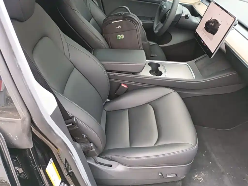 Model Y 2022 facelift rear-wheel drive version купить на сайте DeffCars
