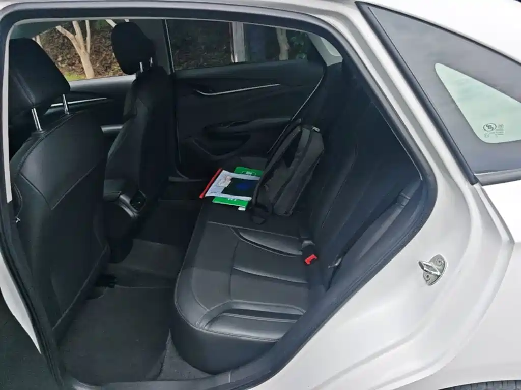 Excelle GT 2021 Modified 1.3T Automatic Light Hybrid Enterprising купить на сайте DeffCars
