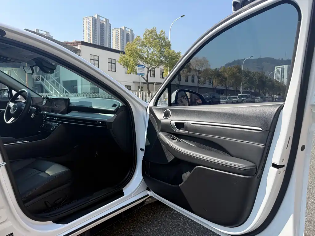 Sonata 2024 1.5T Pro купить на сайте DeffCars