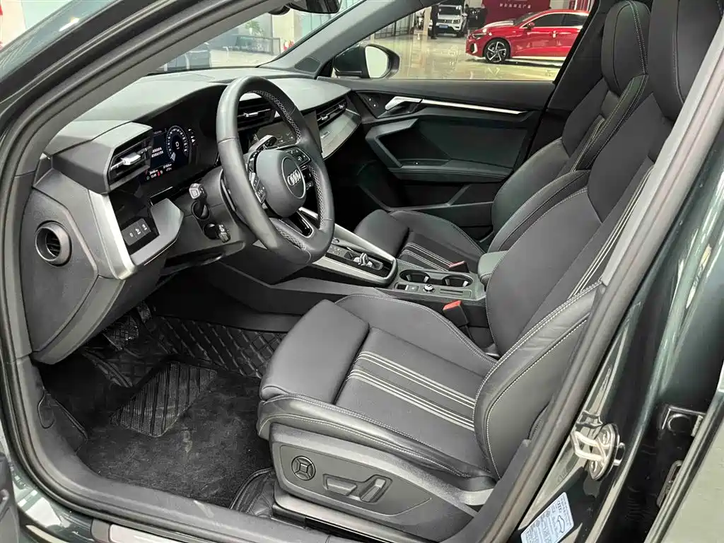 Audi A3 2023 facelift Sportback 35 TFSI stylish and sporty купить на сайте DeffCars