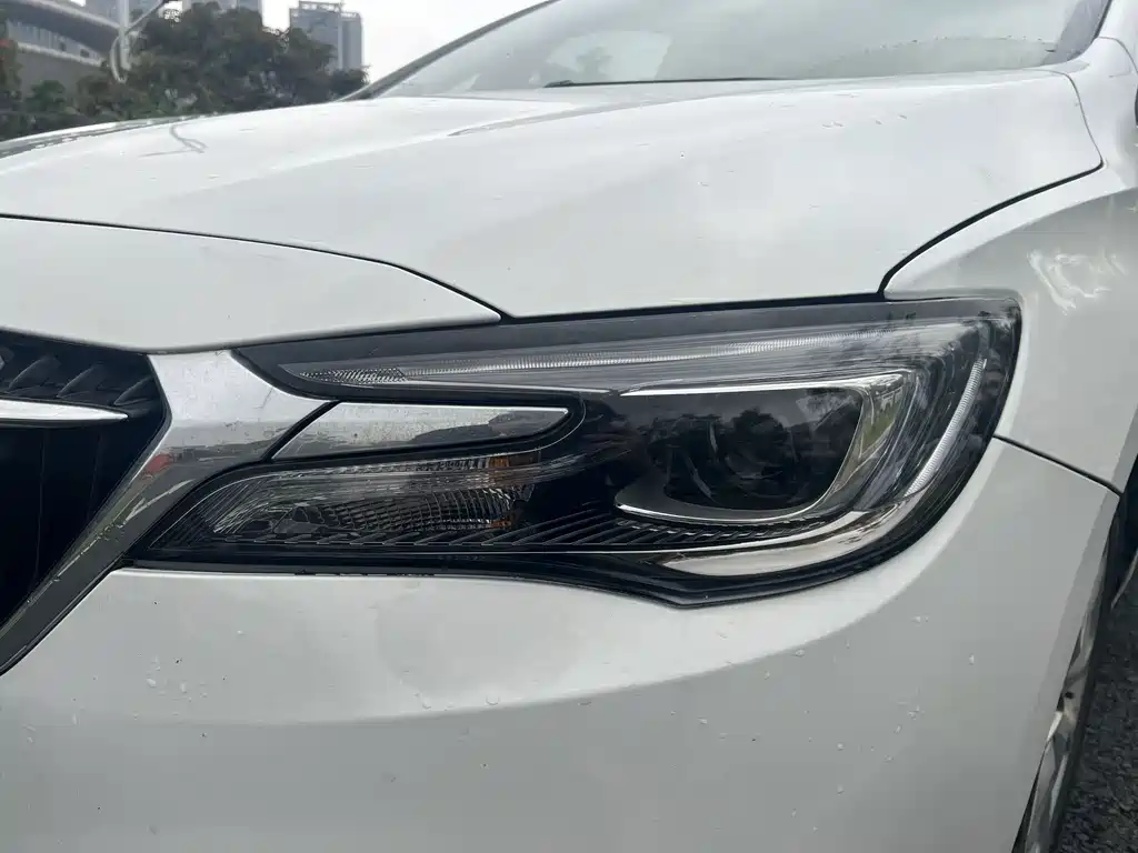 Buick GL6 2018 18T 6-seat luxury model купить на сайте DeffCars