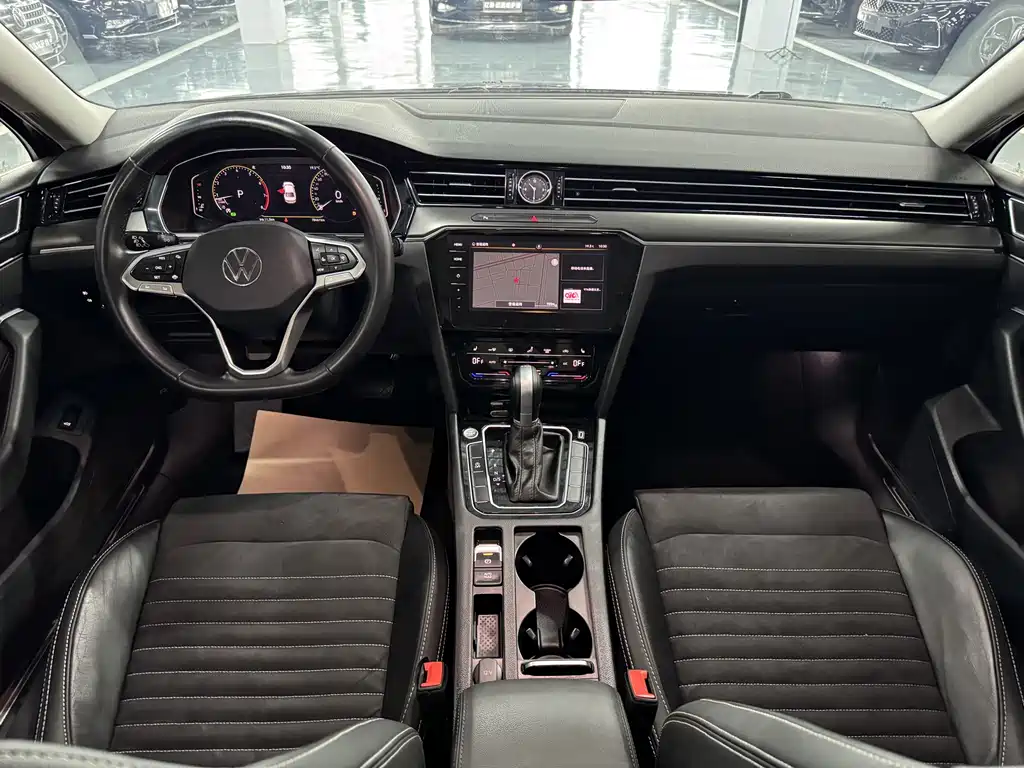 Magotan 2021 330TSI DSG 30th Anniversary Edition купить на сайте DeffCars