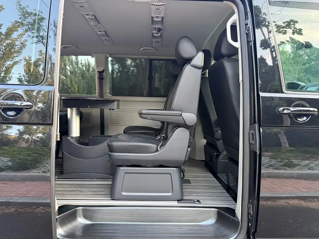 Kailuwei 2019 2.0TSI four-wheel drive luxury version 7 seats купить на сайте DeffCars
