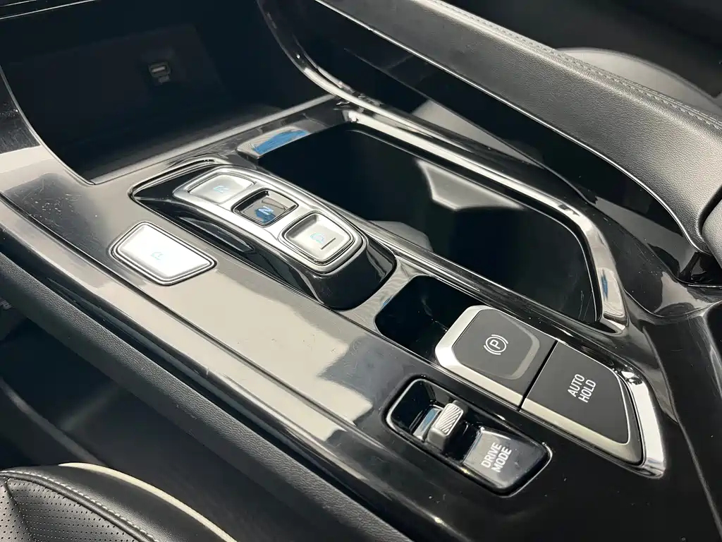 Kustu 2021 270TGDi Premium Edition LUX купить на сайте DeffCars