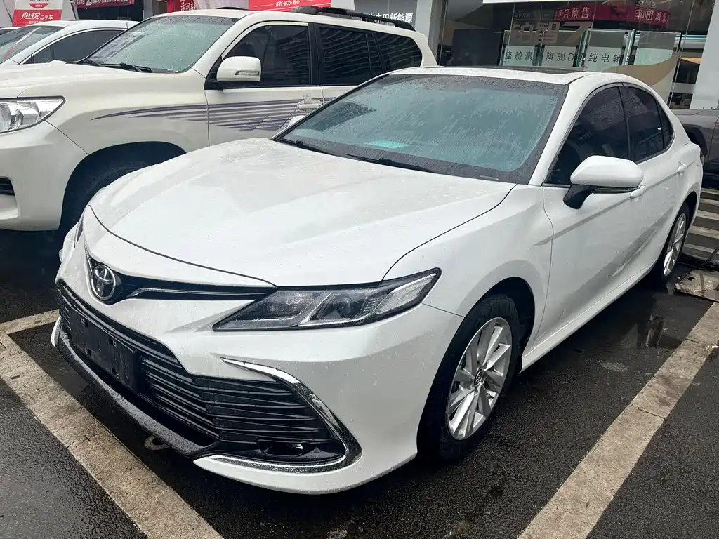 Camry 2022 2.0GVP Leading Edition купить на сайте DeffCars