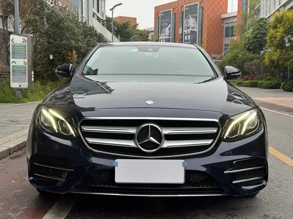 Mercedes-Benz E-Class 2016 E 300 L Sporty and Stylish купить на сайте DeffCars