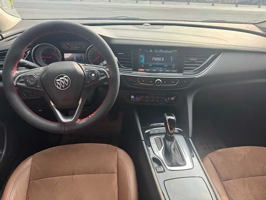 Regal 2019 20T Elite National V купить на сайте DeffCars