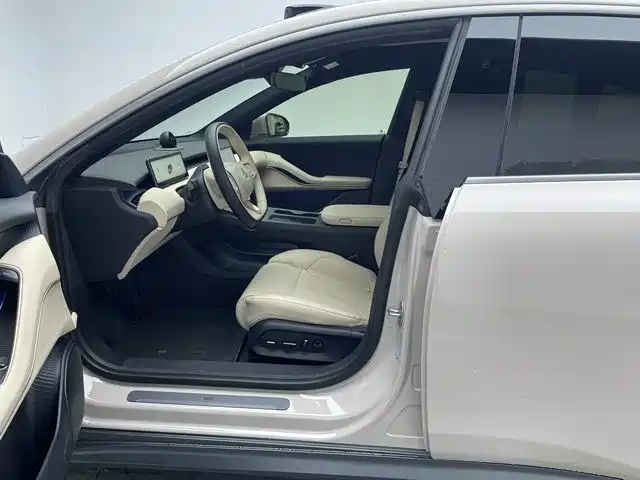 NIO ET5 2022 model 75kWh купить на сайте DeffCars