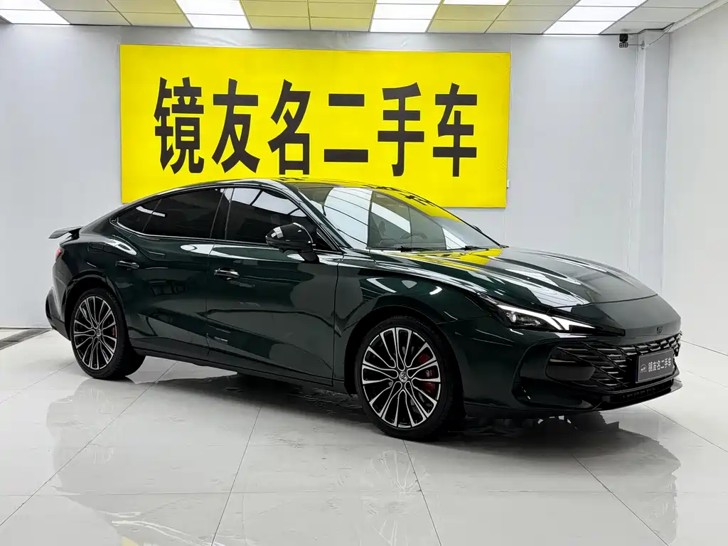 MG7 2023 2.0T Automatic Beauty Hunting Luxury Edition купить на сайте DeffCars