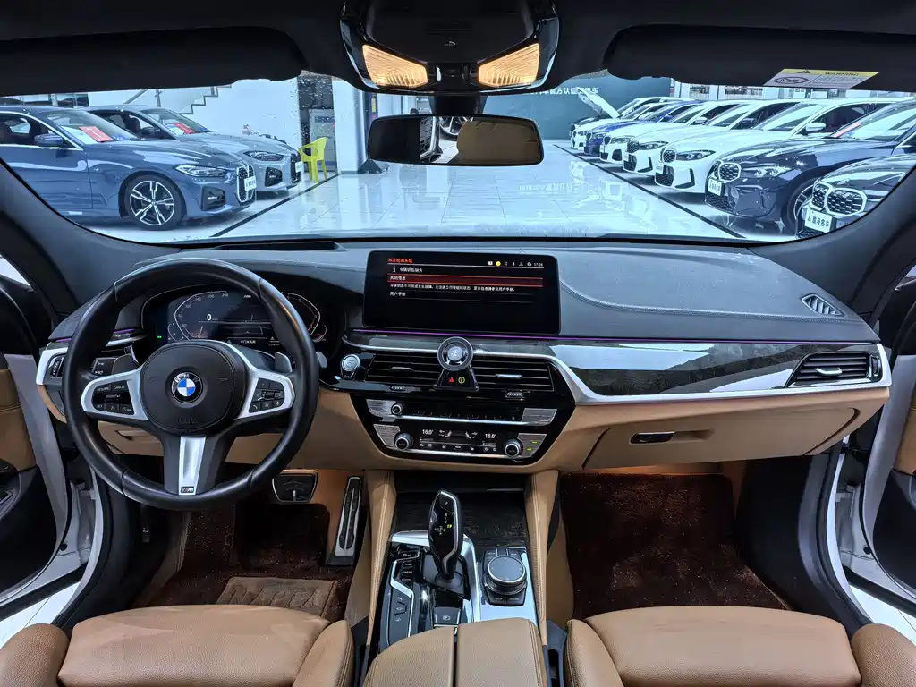 BMW 6 Series GT 2022 630i M Sports Package купить на сайте DeffCars