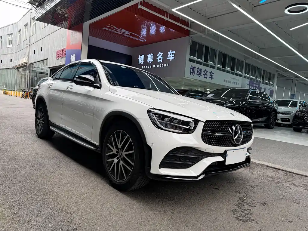 Mercedes-Benz GLC Coupe 2020 GLC 300 4MATIC Coupe SUV купить на сайте DeffCars