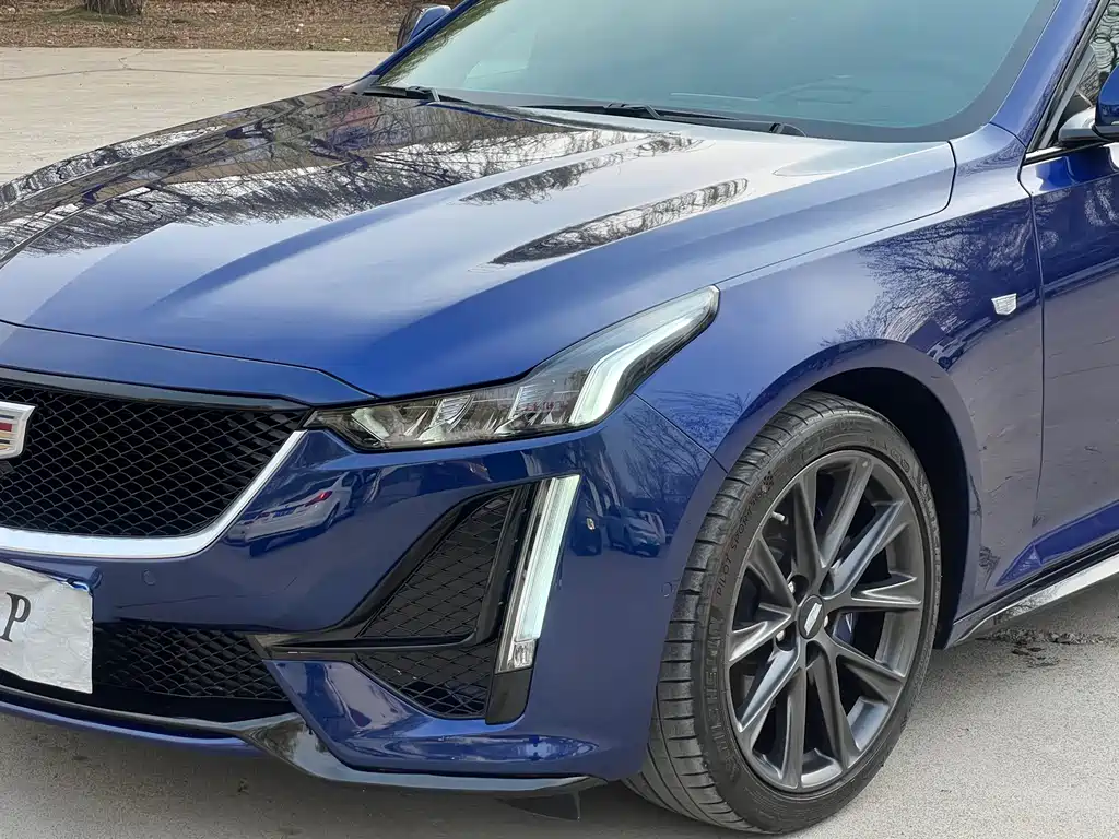 Cadillac CT5 2023 28T Platinum Type купить на сайте DeffCars