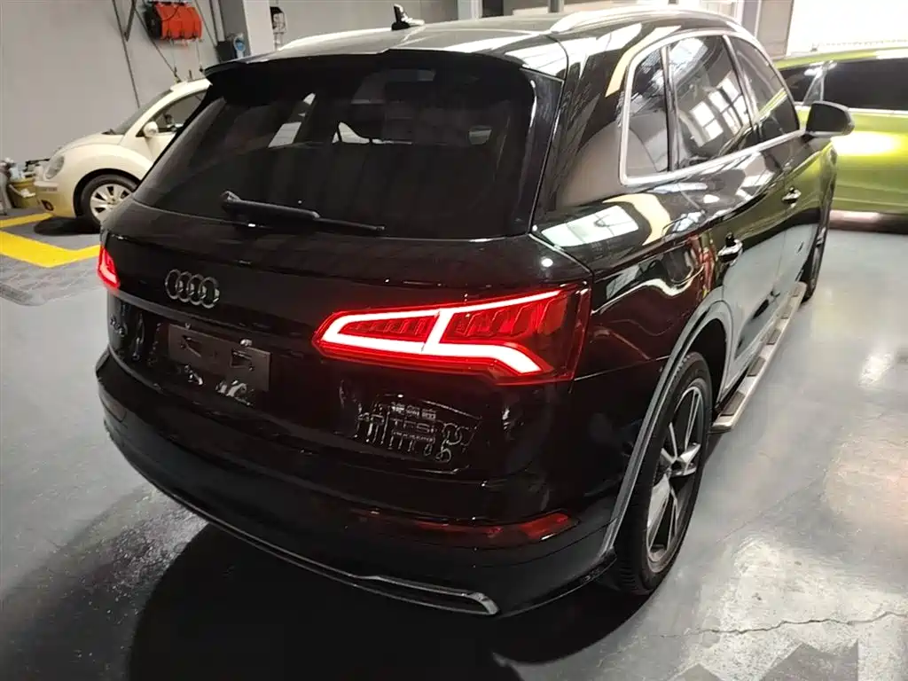 Audi Q5L 2020 facelift 40 TFSI enjoys fashionable style купить на сайте DeffCars