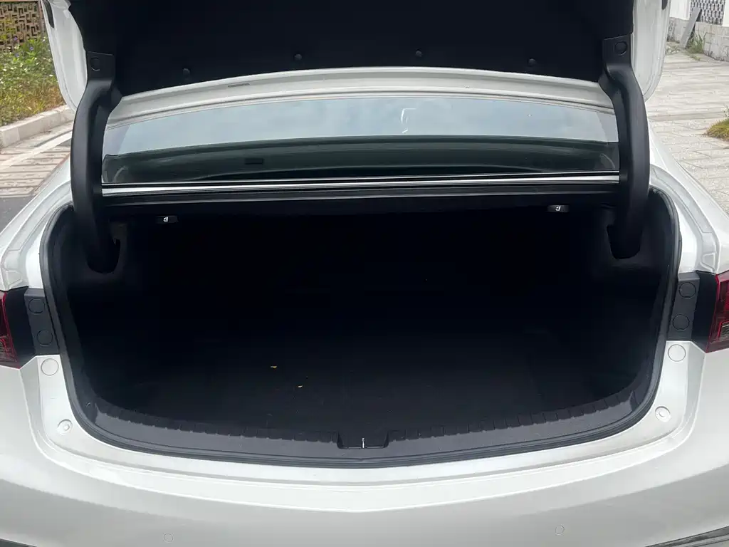 Acura TLX-L 2018 2.4L Enjoy Edition купить на сайте DeffCars