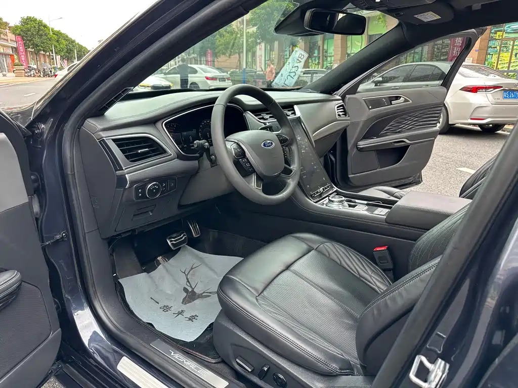 Taurus 2019 EcoBoost 245 Vignale Premium Edition купить на сайте DeffCars