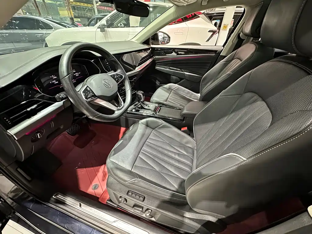 Passat 2023 380TSI Deluxe Edition купить на сайте DeffCars