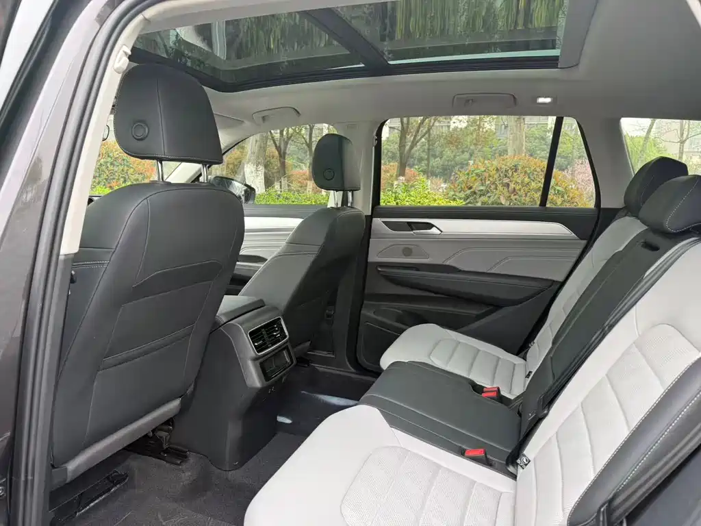 Lanxun 2023 330TSI Luxury Touring Edition купить на сайте DeffCars