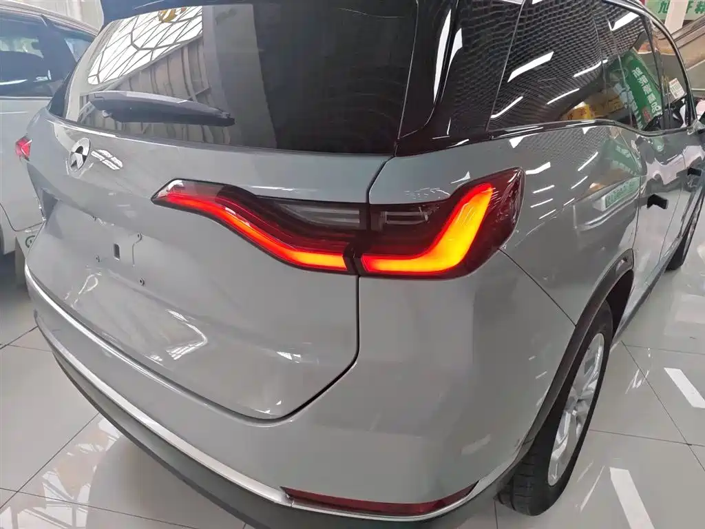 NIO ES8 2020 415KM six-seater version купить на сайте DeffCars