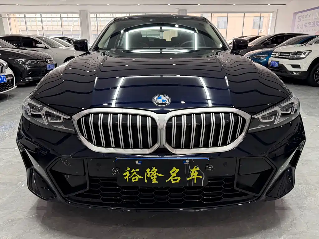 BMW 3 Series 2023 320Li M Sports Package купить на сайте DeffCars