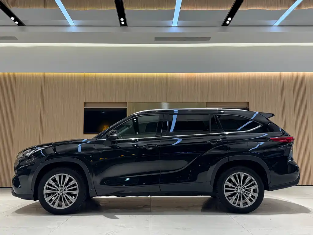 Highlander 2024 380T four-wheel drive premium version 7 seats купить на сайте DeffCars