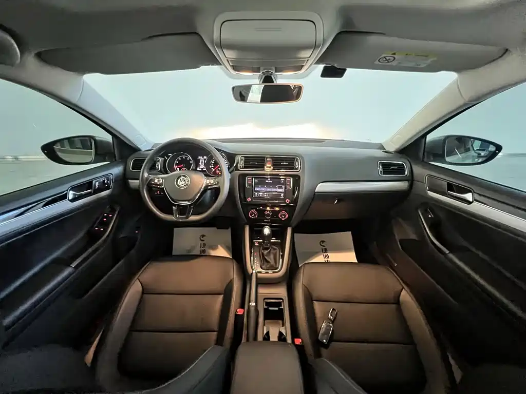 Sagitar 2018 180TSI DSG Premium Edition купить на сайте DeffCars
