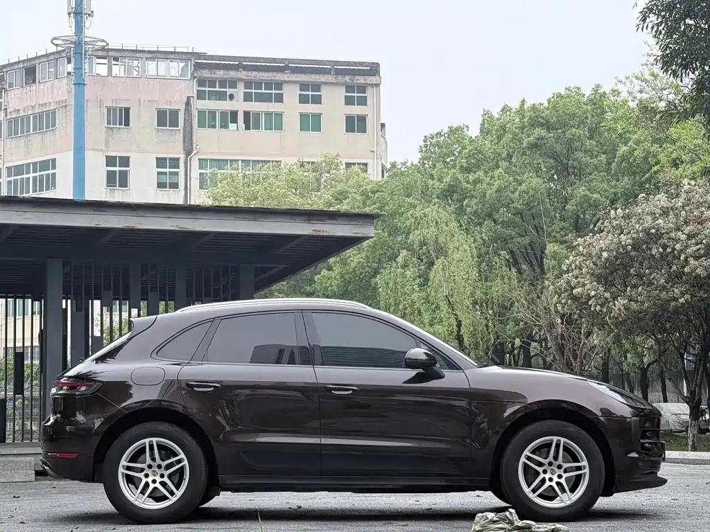 Macan 2018 Macan 2.0T купить на сайте DeffCars