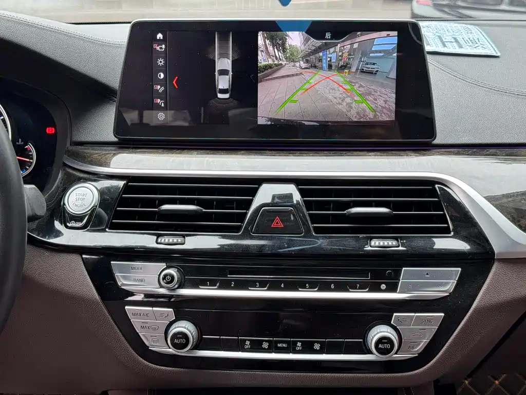 BMW 5 Series 2018 525Li M Sports Package купить на сайте DeffCars