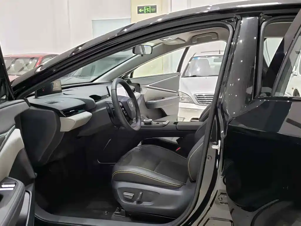 Toyota bZ5 2025 550 PRO Smart Travel Edition купить на сайте DeffCars