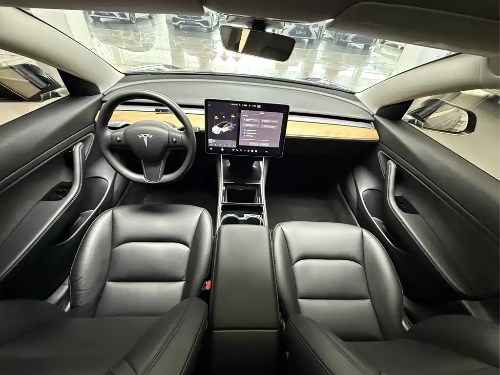 Model 3 2020 facelift long-range rear-wheel drive version купить на сайте DeffCars