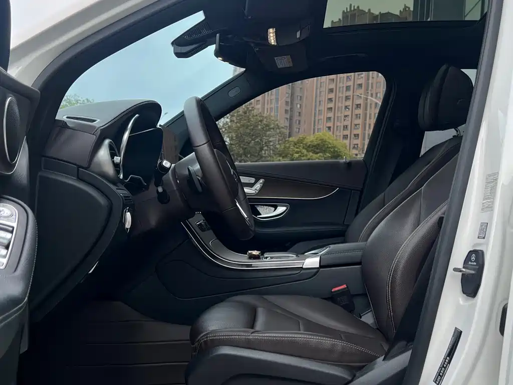 Mercedes-Benz GLC 2022 facelift 2 GLC 260 L 4MATIC luxury model купить на сайте DeffCars