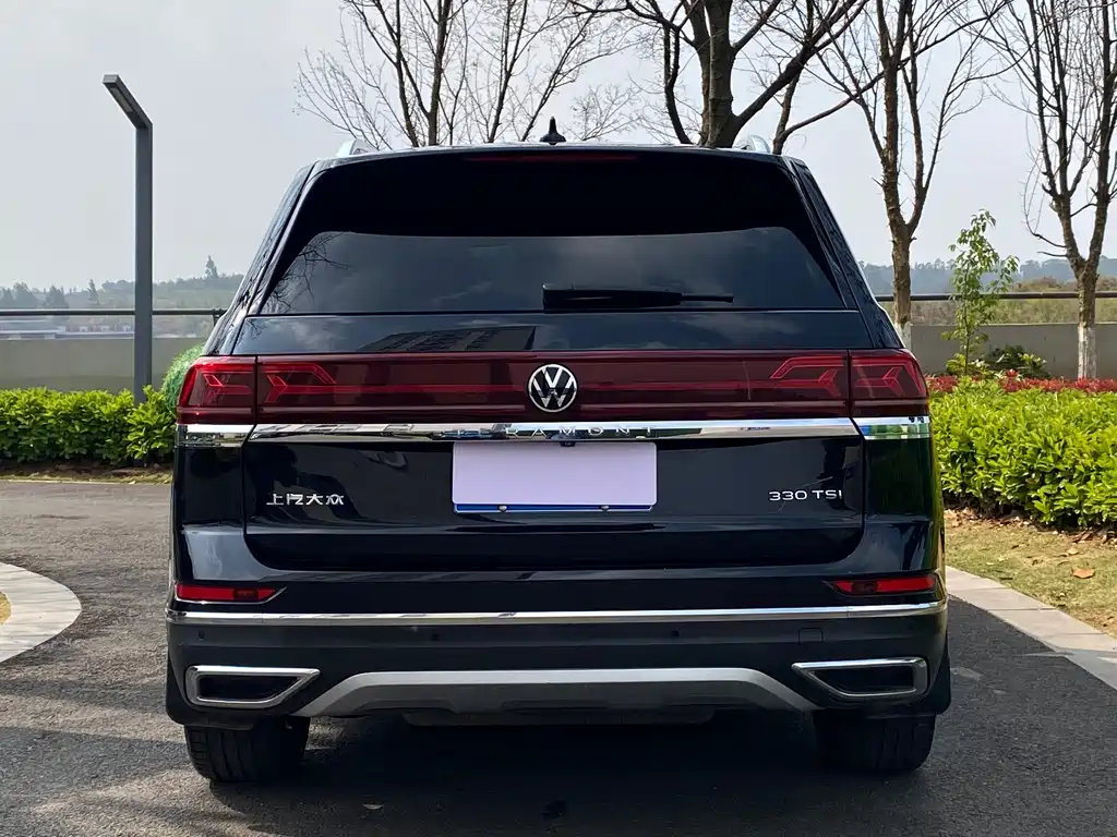 Touron 2022 330TSI two-wheel drive luxury version купить на сайте DeffCars